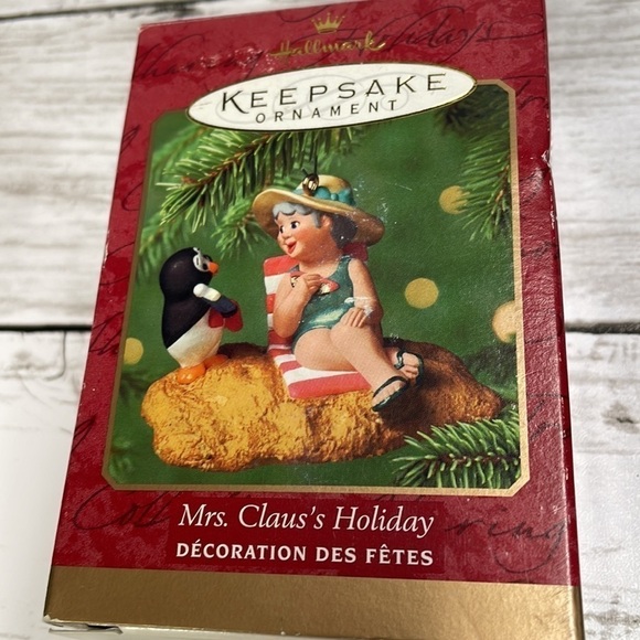 HALLMARK MRS CLAUS’S HOLIDAY 2000 Christmas ornament vintage - Picture 7 of 8